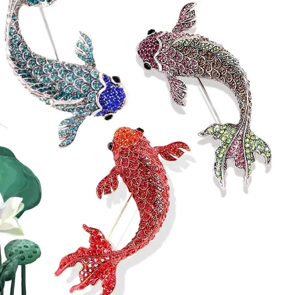 Sirena Blue Crystal Carp Fish Brooch - Picture 4 of 7